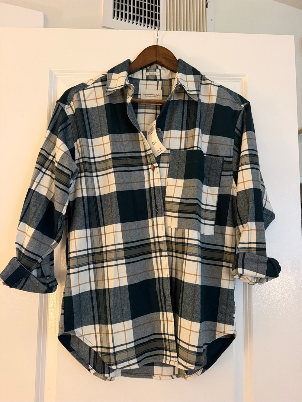 Abercrombie Oversized Plaid Flannel Button Up Size XS BRAND NEW WITH TAGS
